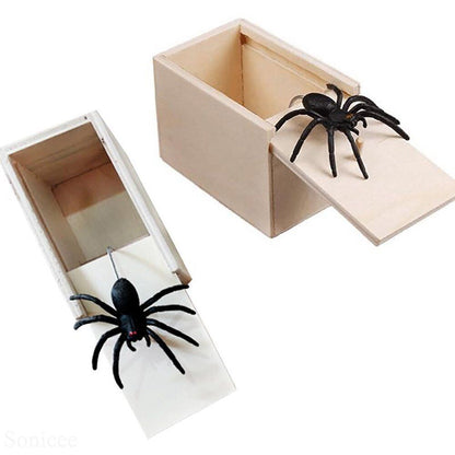 Funny Scare Box Wooden Prank Spider Hidden In a Case Joke Toy Halloween Gift BK