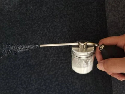 Diatomaceous Earth Bulb Duster Applicator Powder Dispenser Garden Puffer Duster