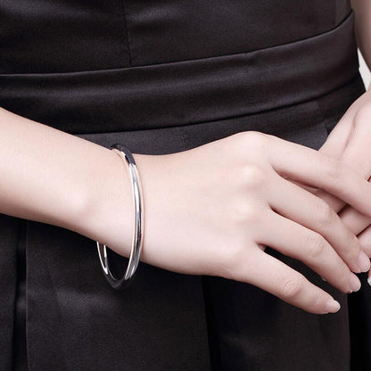 Women's 925 Sterling Silver Filled Solid 5.5mm Round Bangle Bracelet Stunning