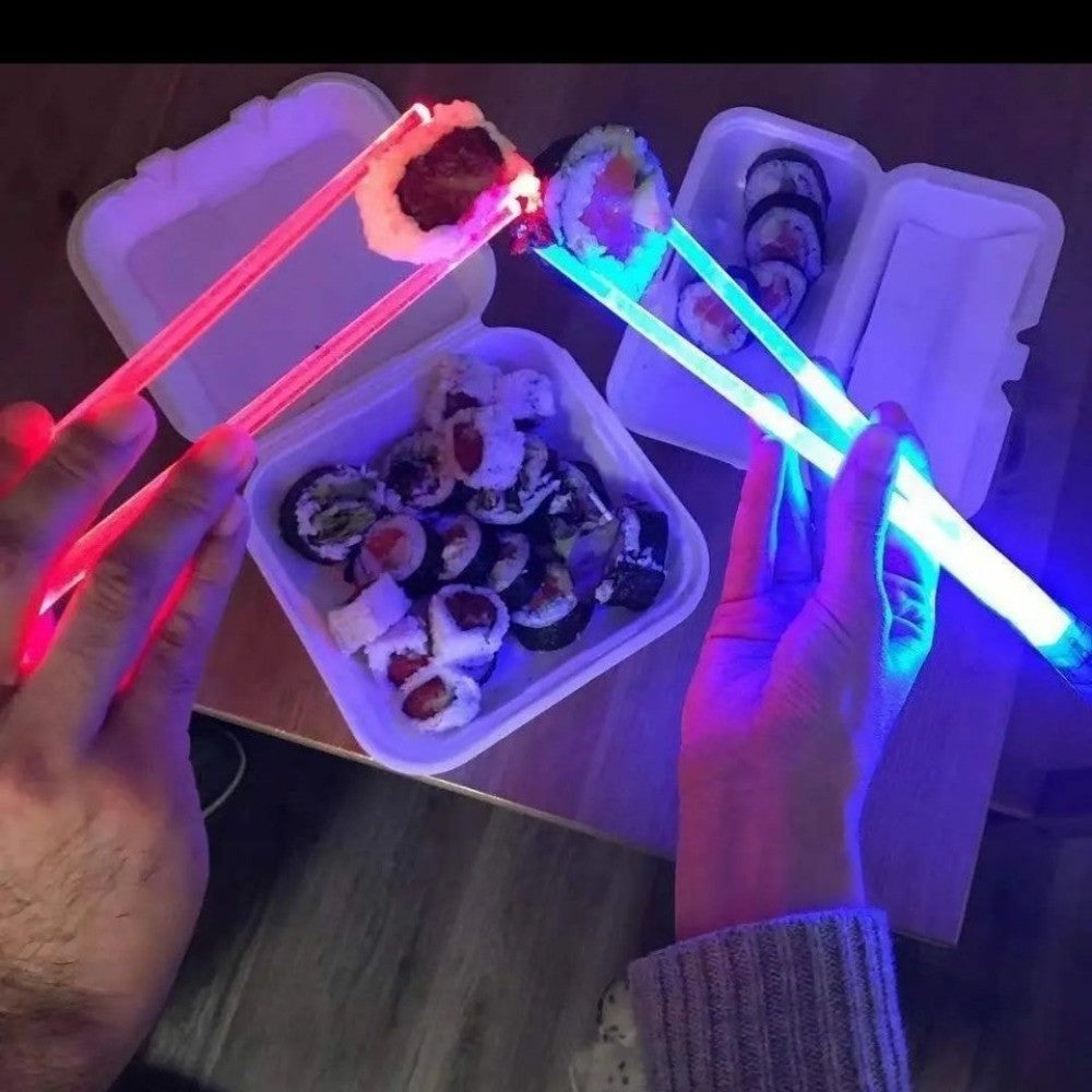 Lightsaber Chopsticks Light Up - LED Glowing Light Saber Star Wars Chop Sticks