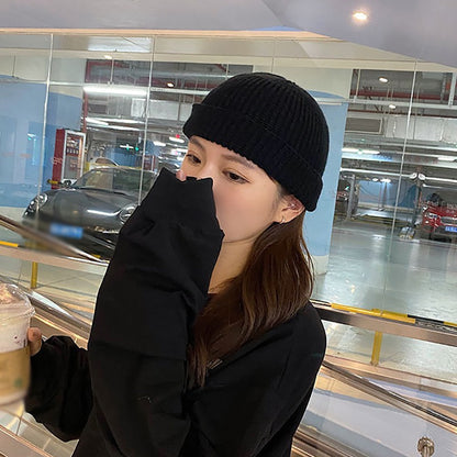 Men Women Mini Fisherman Beanie Winter Spring Hat Soft Knitted Docker Skull Cap