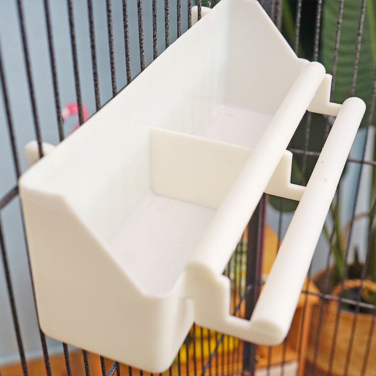 Parrot Pet Cage Bird Food Feeder Bowl Standing Hanging Bowl Water Dispenser Box.
